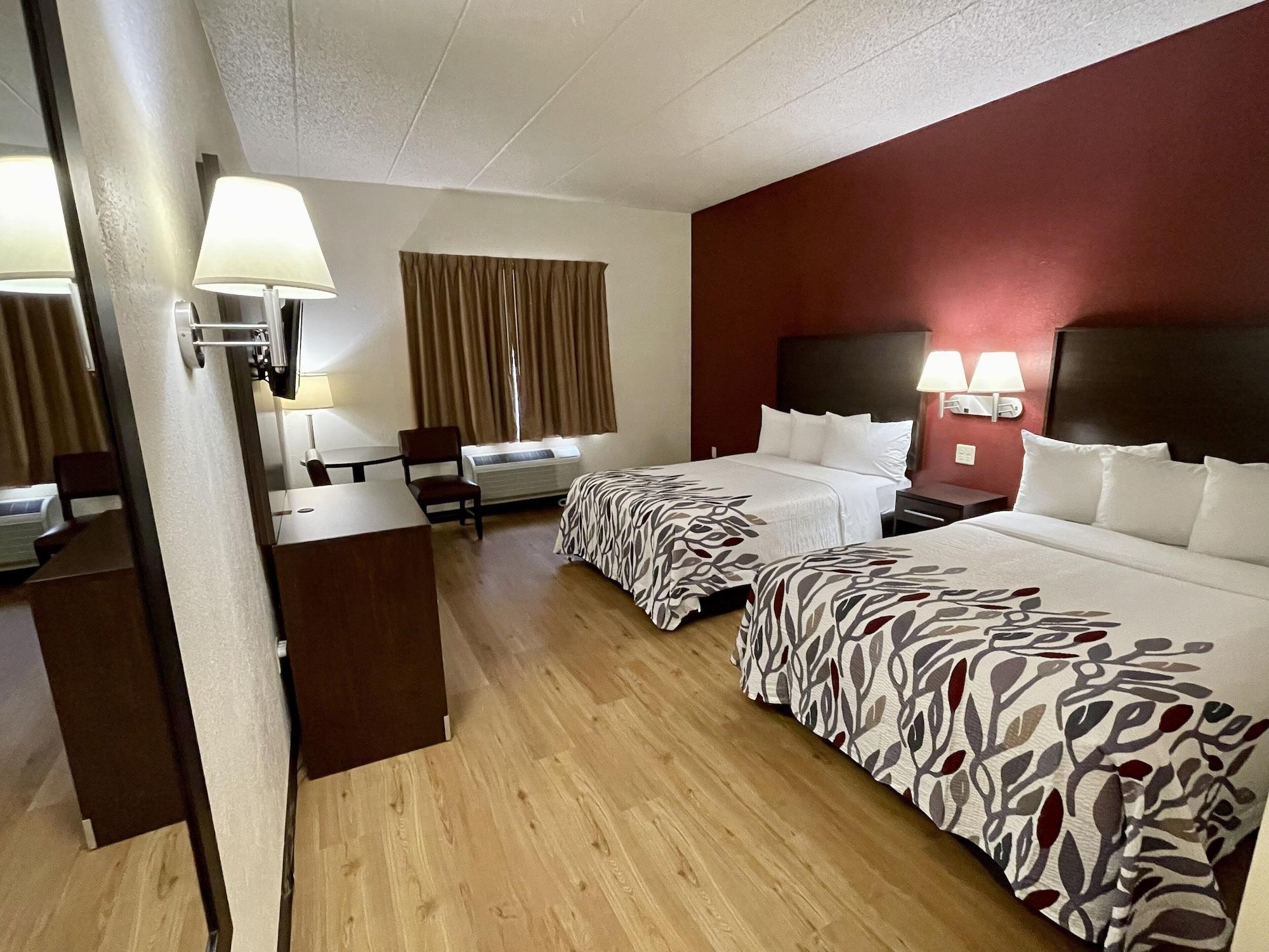 Red Roof Inn Sandusky - Milan Esterno foto